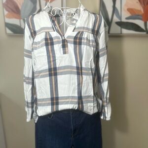 💕 Loft 💕Plaid Long Sleeve Blouse